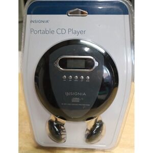 Insignia Portable CD Player NS-P4112 60s Anti Shock Protection Headphones